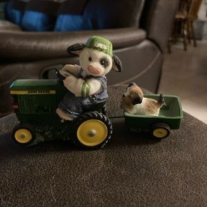 Enesco, Mary Moo, John Deere, I’d go anywhere with moo”